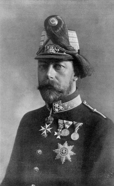 Kong George den femte, i østerriksk uniform, 1910 av Unbekannt