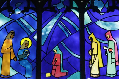Kon Tum katedral. Glassmaleri. Tilbedelse av magiene. Kon Tum. Vietnam av Unbekannt