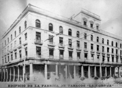La Corona, tobakksfabrikk, 1920-tallet av Unbekannt
