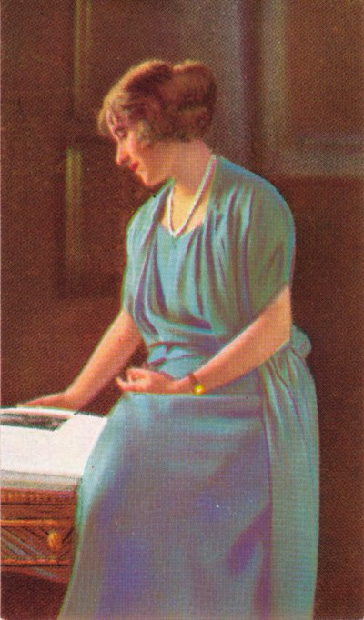 Lady Elizabeth Bowes-Lyons 1900-2002 av Unbekannt