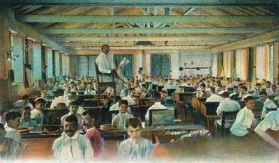 Lektorlesing til sigarruller, Sigarfabrikk, Havana, Cuba, 1910-tallet av Unbekannt