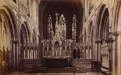 Lichfield Cathedral, Reredos and Altar, 1929. av Unbekannt