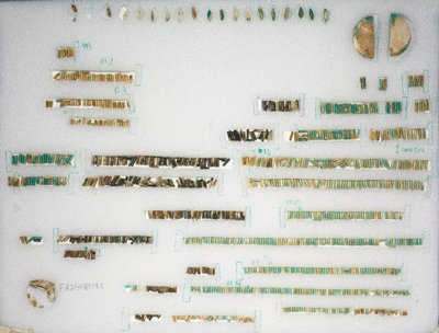 Løse perler og to terminaler, 1980-1801 f.Kr. av Unbekannt