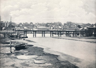 Lymington - The Bridge and the Town, From the River, 1895 av Unbekannt