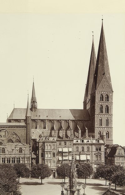 Marienkirche i Lübeck. Rundt 1900 av Unbekannt