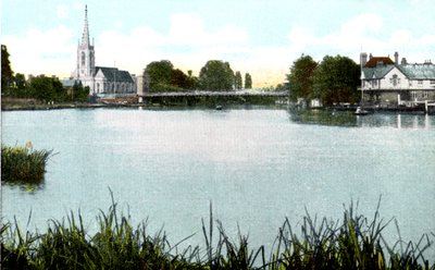 Marlow Bridge and Church, Buckinghamshire, 1900-tallet av Unbekannt