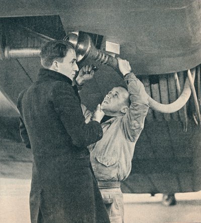 Metode for å fylle drivstoff på fly utviklet av Sir Alan Cobham, c1936 c1937 av Unbekannt