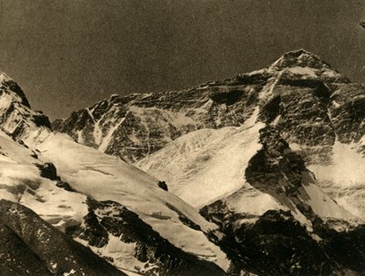 Mount Everest fra baseleiren, c1918-c1939. av Unbekannt