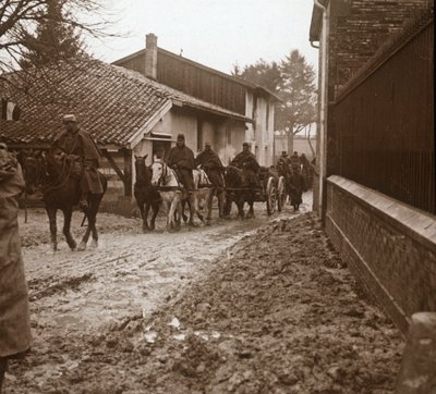 Monterte franske soldater med artilleri, c1914-c1918 av Unbekannt