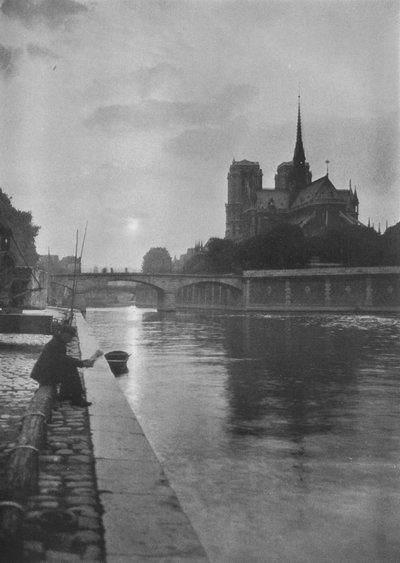 Notre Dame fra elven, Paris, 1924 av Unbekannt