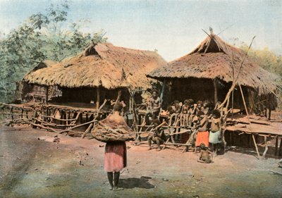 Ny Guinea. Karapuna. Indigenous Village, Papua Ny-Guinea. Karapuna. Native Village, 1900. av Unbekannt