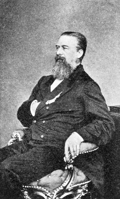 P W F von Voightlander, østerriksk instrumentmaker, ca 1860 av Unbekannt