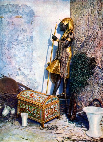 Malt klesskrin, som ligger ved foten av Tutankhamens-statuen, Egypt, 1933-1934 av Unbekannt