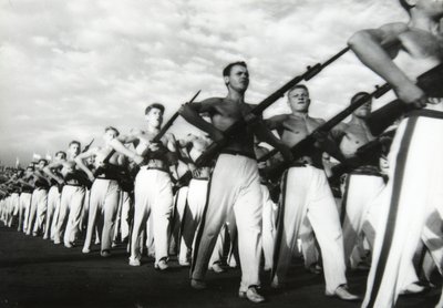 Parade of the Young Communists, Moskva, USSR, 1930-tallet av Unbekannt