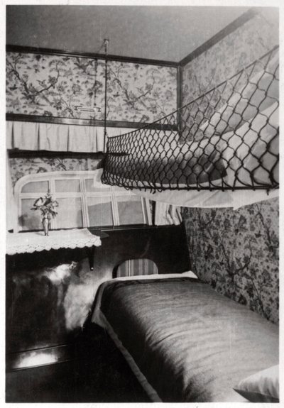 Passasjerhytte om natten, LZ 127 Graf Zeppelin, 1933 av Unbekannt