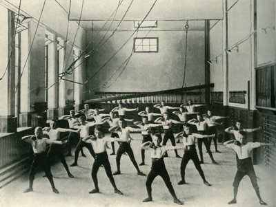 Fysiske øvelser ved Royal Institution for the Deaf and Dumb, Friar Gate, Derby, 1902. av Unbekannt