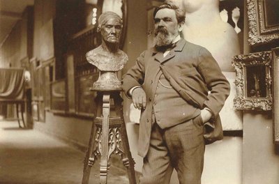 Portrett av billedhuggeren Alfred Boucher 1850-1934, 1910-tallet. av Unbekannt