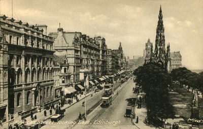Princes Street Looking East, Edinburgh, ca 1920-tallet. av Unbekannt