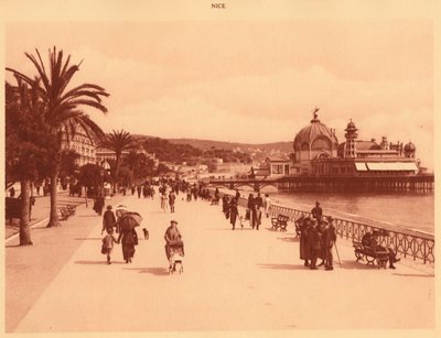 Promenade des Anglais and the Jetty Palace, Nice, 1930. av Unbekannt