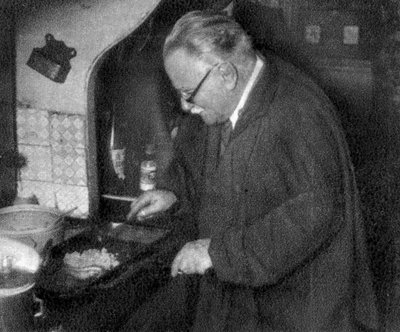 Prosper Montagne , fransk kokk og forfatter, 1932 av Unbekannt
