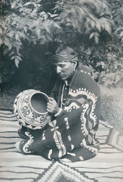 Pueblo Indian Pottery, 1931 av Unbekannt
