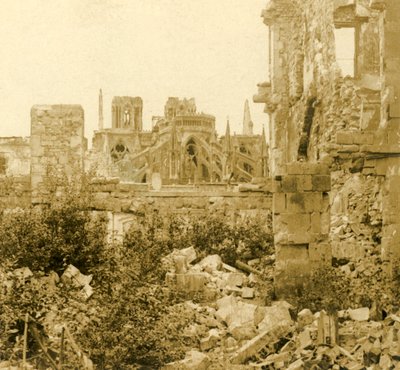 Reims katedral, Reims, Nord-Frankrike, c1914-c1918 av Unbekannt