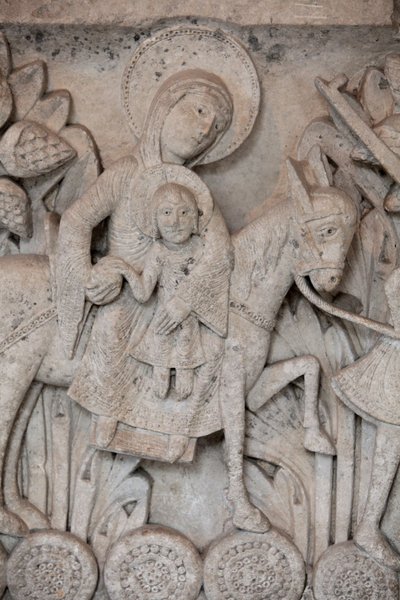 Romansk basrelieff fra hovedstaden ved Autun-katedralen som skildrer flukten til Egypt, Autun, Frankrike av Unbekannt