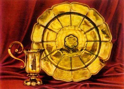 Rose-Water Ewer and Basin, 1938. av Unbekannt