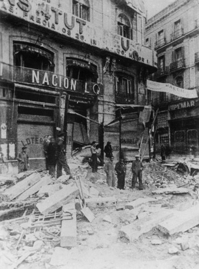 Ruiner i hovedgaten, Palma, Mallorca, Spania, Spansk borgerkrig, c1936 av Unbekannt