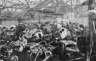 Ruinene av Renault-fabrikken, Boulogne-Billancourt, Paris, c1942 av Unbekannt