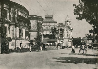 Strand Road, Rangoon. - Postkontor, Imperial Bank of India. Custom House i avstand, 1900. av Unbekannt