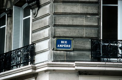 Straßenschild, Rue Ampere, Paris, Frankreich von Unbekannt