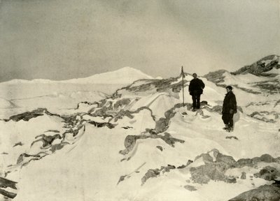 Tar i besittelse av Cape Bernacchi, Victoria Land, c1908, 1909. av Unbekannt