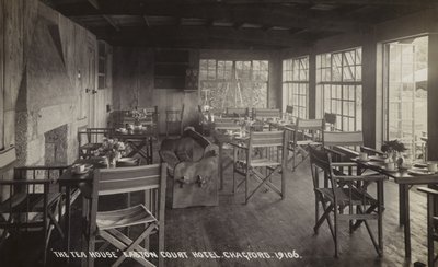 Tea House, Easton Court Hotel, Chagford (s/hvitt-bilde) av Unbekannt