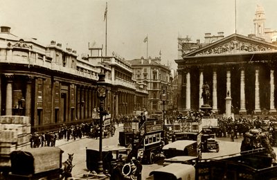 Bank of England og Royal Exchange, London, c1910. av Unbekannt