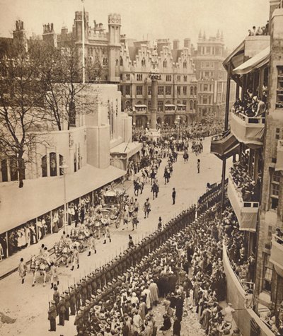 The Golden Coach forlater klosteret, 12. mai 1937 av Unbekannt