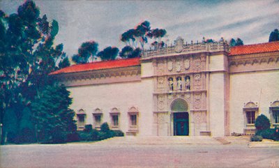 The Imposing Doorway of Fine Arts Gallery, c1935 av Unbekannt
