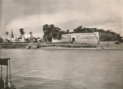 Murhla-fortet på Irrawaddy, 1900. av Unbekannt
