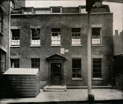 The Old Farm-House på Tottenham Court Road, c1913 av Unbekannt