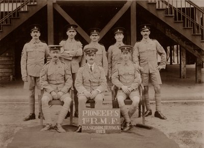 Pionerene til de første kongelige Munster Fusiliers, Rangoon, Burma, 1913. av Unbekannt