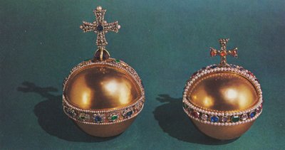 The Sovereigns Orb og Queen Mary IIs Orb, 1953 av Unbekannt