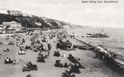 Stranden ved Bournemouth, Dorset, ca 1920-tallet av Unbekannt