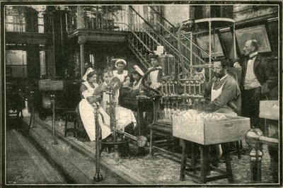 Dette er interiøret i et av Tsars Distilleries., 1901. av Unbekannt