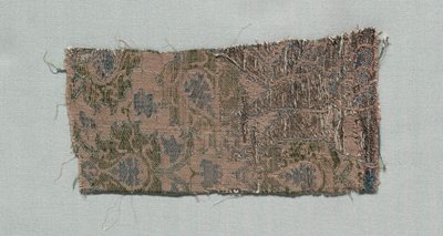 Tre fragmenter av italiensk gotisk silke, 1350-1399. av Unbekannt