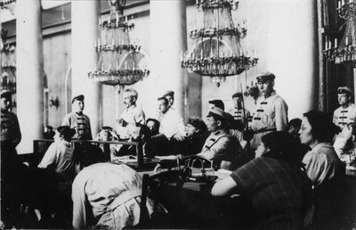 Rettssak mot ledere av det sosialistisk-revolusjonære partiet, Moskva, Russland, august 1922 av Unbekannt