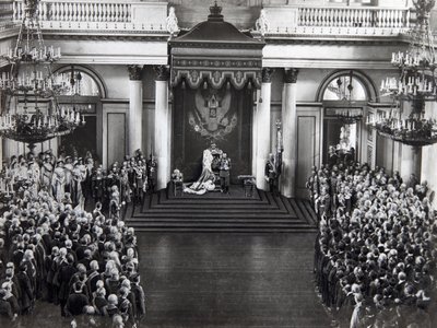 Tsar Nicholas II taler ved åpningen av den første Dumaen, St. Petersburg, Russland, 27. april 1906 av Unbekannt