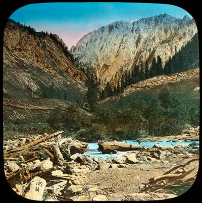 Utsikt mellom Sonamarg og Baltal, Kashmir, India, slutten av 1800- eller begynnelsen av 1900-tallet av Unbekannt