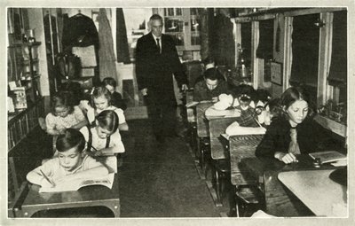 Når Skolen kommer til Barna - Omreisende skoler gir grundig moderne utdanning for av Unbekannt