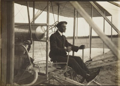 Wilbur Wright i flyer, 1908. av Unbekannt