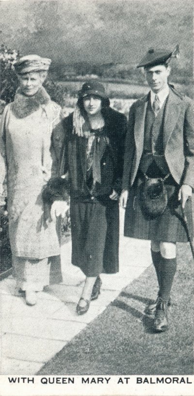 Med dronning Mary på Balmoral, 1924 1937 av Unbekannt